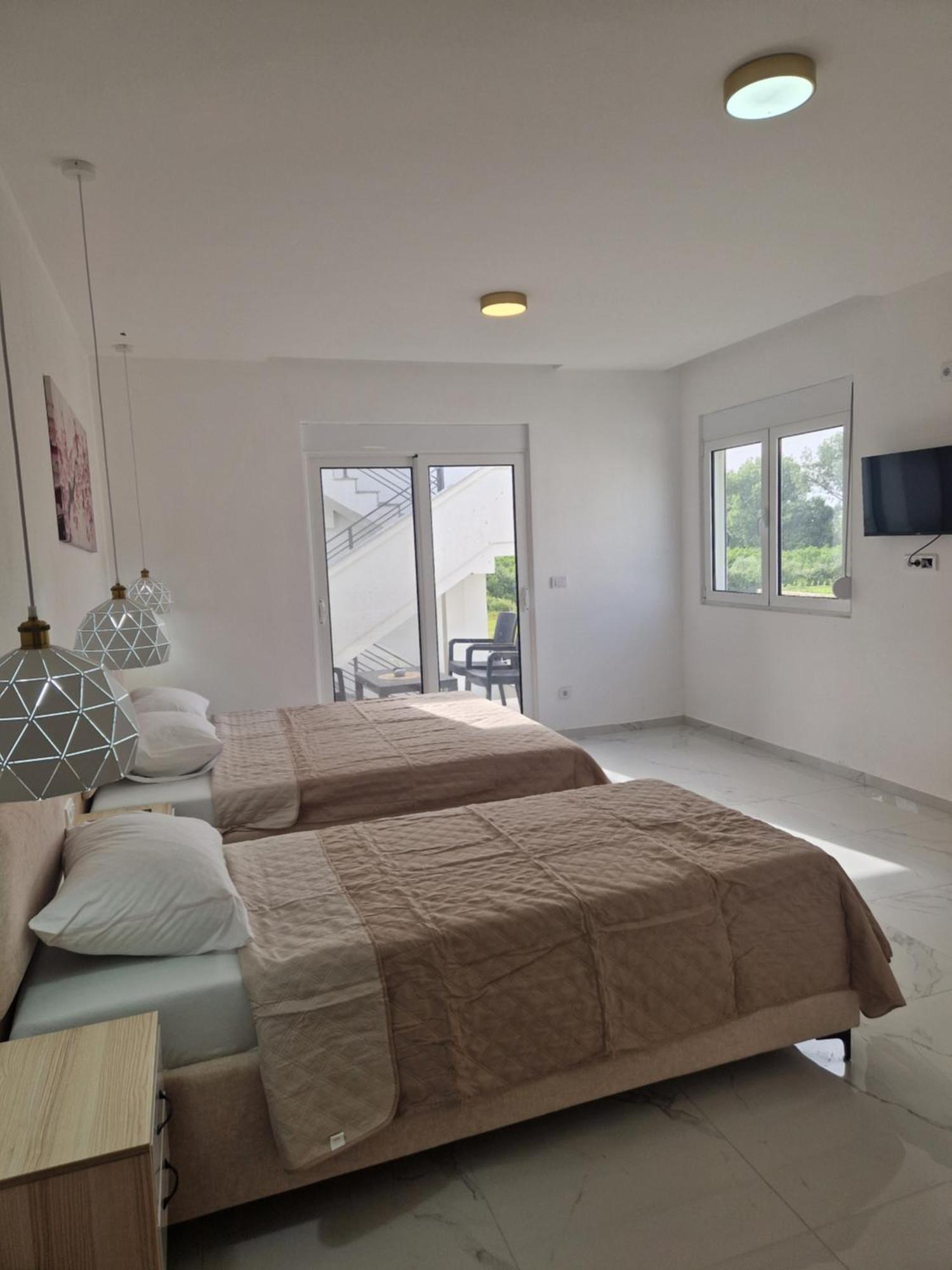 Ivana Apartments Ulcinj Exterior foto